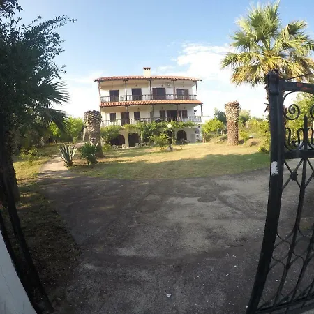 בית נופש Dia's